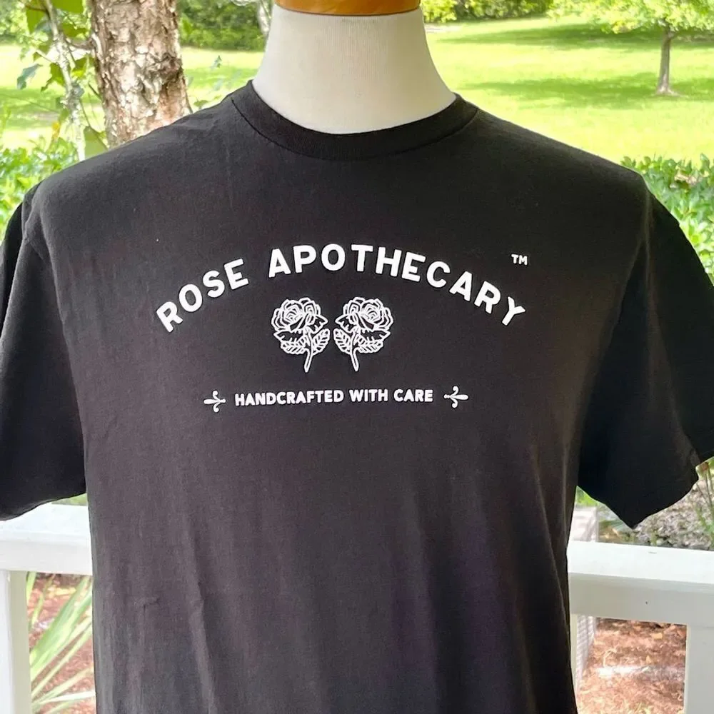 Schitt’s Creek Rose Apothecary T-Shirt. New without tags. Size large. Black.
